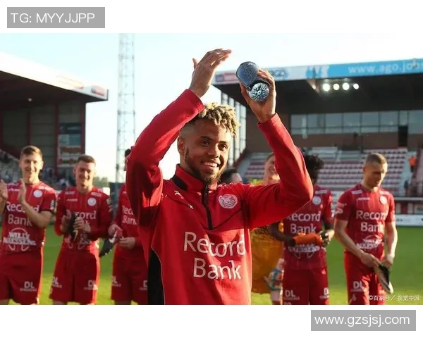 PSV埃因霍温对阵埃蒙精彩直播全程回顾与赛后分析